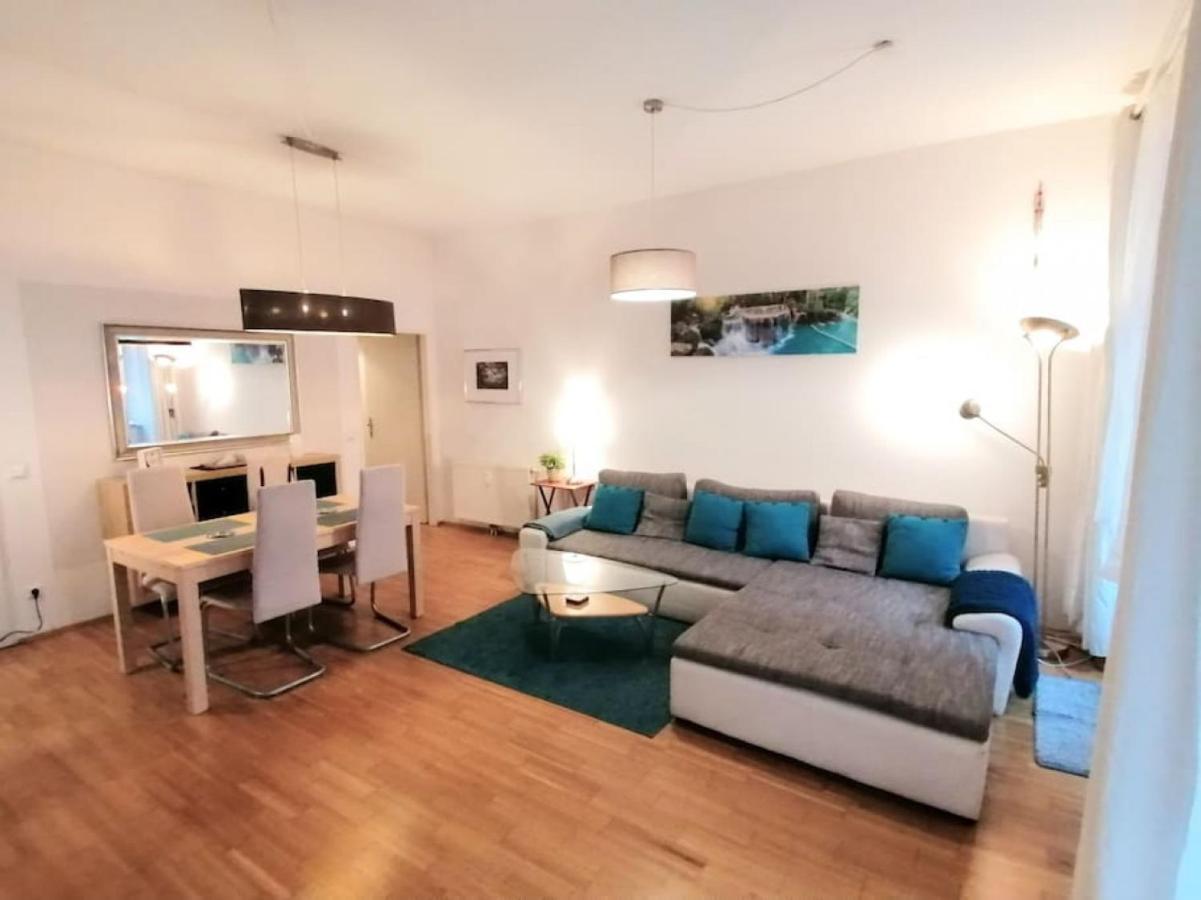 Nd Exquisites Wundervolles Ruhiges Terrassenapartment Mit Garage ウィーン エクステリア 写真