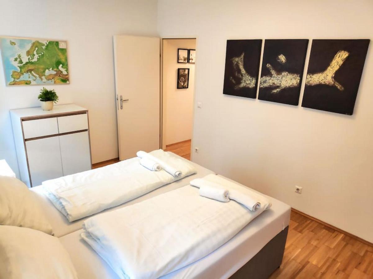 Nd Exquisites Wundervolles Ruhiges Terrassenapartment Mit Garage ウィーン エクステリア 写真