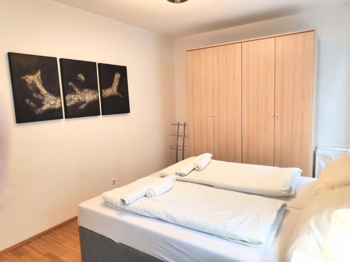 Nd Exquisites Wundervolles Ruhiges Terrassenapartment Mit Garage ウィーン エクステリア 写真
