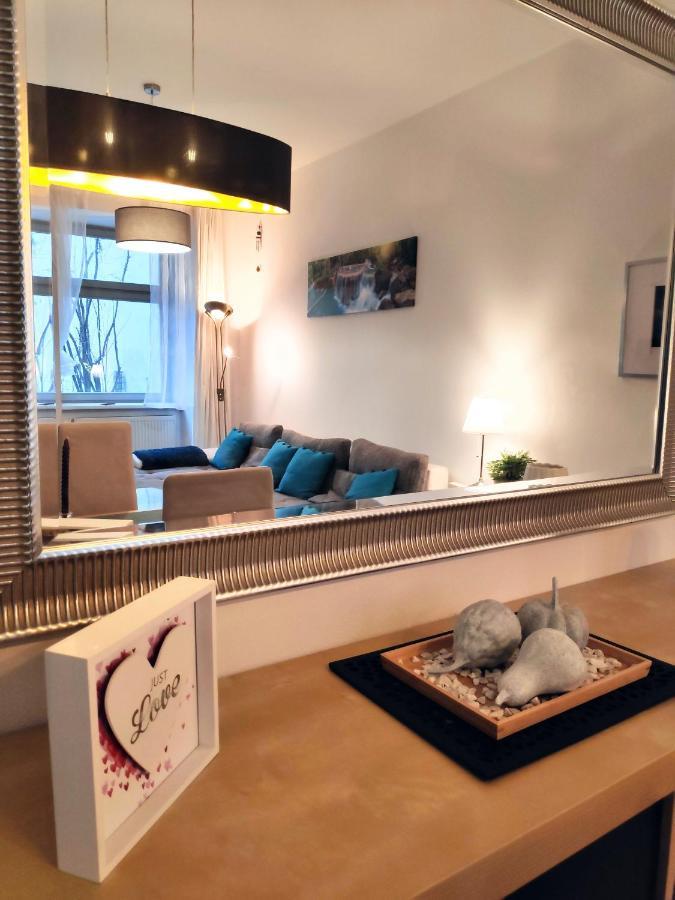 Nd Exquisites Wundervolles Ruhiges Terrassenapartment Mit Garage ウィーン エクステリア 写真